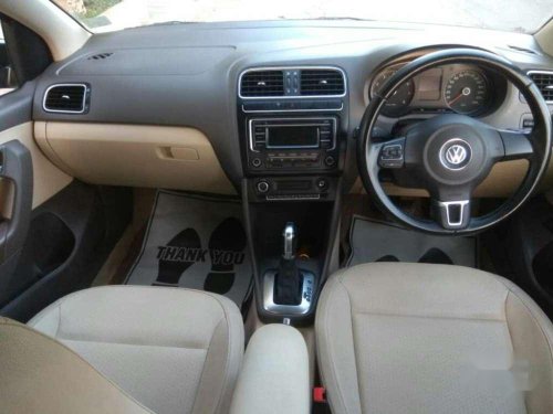 Volkswagen Vento Highline Petrol AT, 2013, Petrol for sale 