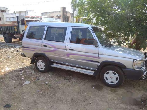 2001 Toyota Qualis for sale at low price