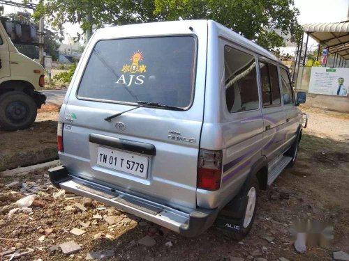 2001 Toyota Qualis for sale at low price