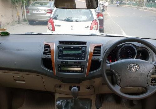 2011 Toyota Fortuner 3.0 Diesel MT for sale at low price