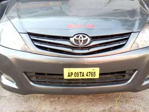 Toyota Innova 2010 for sale 