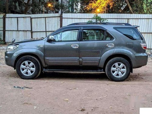 Toyota Fortuner 2011 MT for sale 