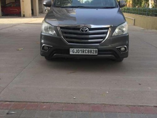 Toyota Innova 2.5 ZX 7 STR BS-IV, 2013, Diesel MT for sale 