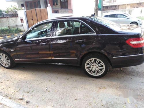 Mercedes Benz E Class 2011 AT for sale 