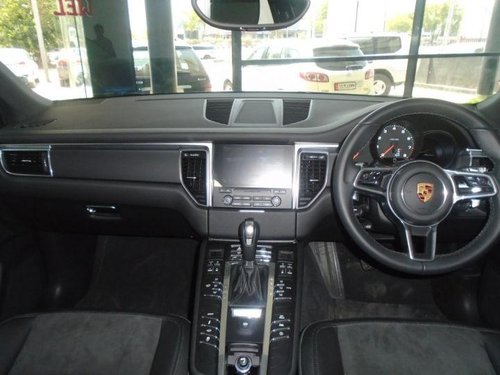 2018 Porsche Macan 2L AT for sale