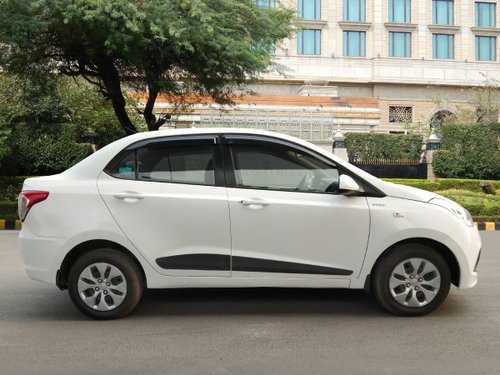 2015 Hyundai Xcent  1.2L kappa Dual VTVT 5-Speed Manual Base for sale