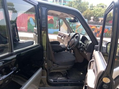 Used 2013 Mahindra Scorpio VLX AT for sale