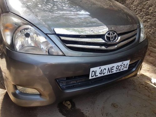 2011 Toyota Innova MT 2004-2011 for sale at low price