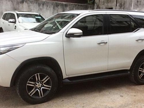 Toyota Fortuner 2.8 2WD AT 2017 for sale