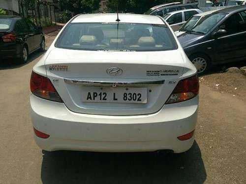 Used Hyundai Verna CRDi 1.6 SX MT car at low price