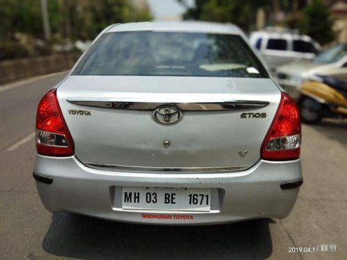Used Toyota Platinum Etios MT car at low price