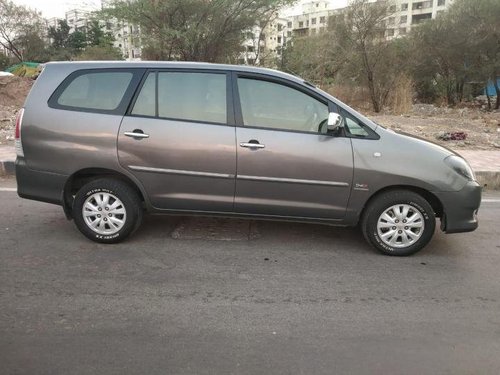 2010 Toyota Innova 2004-2011 for sale