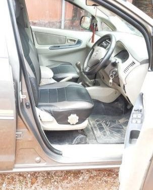 Toyota Innova 2.5 GX 8 STR MT for sale