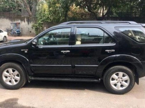 2011 Toyota Fortuner 3.0 Diesel MT for sale at low price