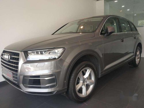 Used 2017 Audi Q7 AT for sale 