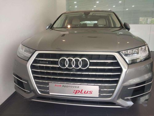 Used 2017 Audi Q7 AT for sale 