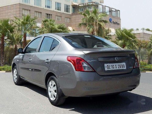 Used Nissan Sunny car at low price