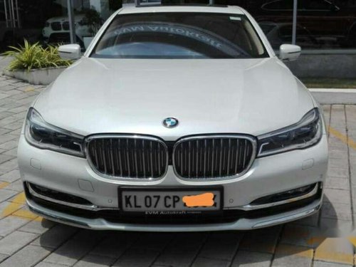Used BMW 7 Series car at low price