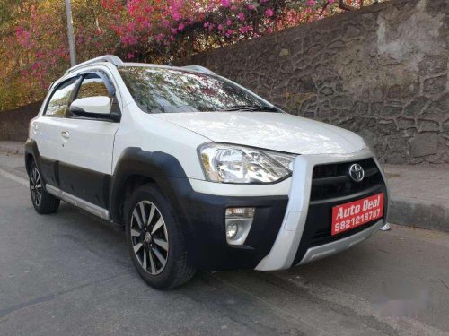 Toyota Etios Cross 2015 MT for sale 