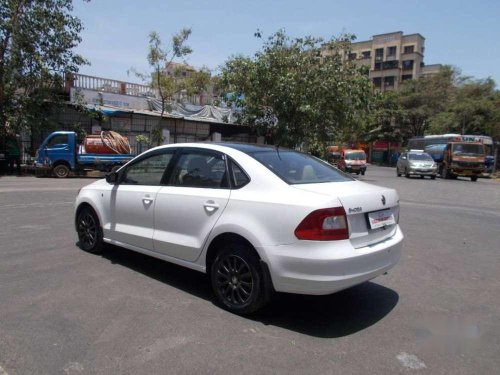 Skoda Rapid 2015 MT for sale 