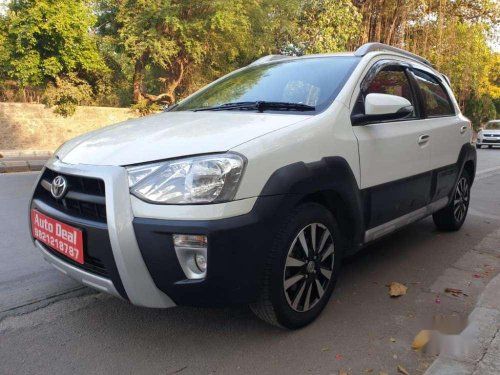 Toyota Etios Cross 2015 MT for sale 