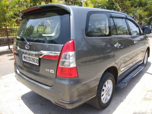 Toyota Innova 2.5 V Diesel 8-seater MT for sale