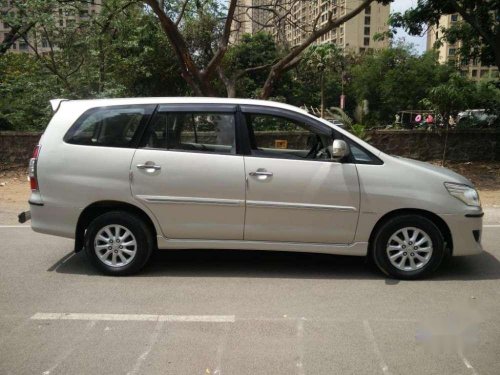 Used Toyota Innova 2.5 VX 8 STR 2012 MT for sale 