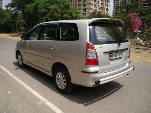 Used Toyota Innova 2.5 VX 8 STR 2012 MT for sale 