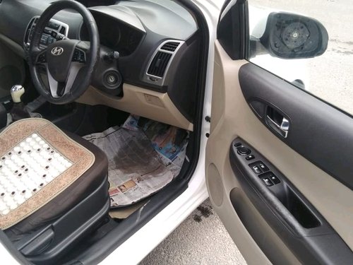 Secondhand 2013 Hyundai Elite i20 Sportz MT Diesel for sale in New Delhi