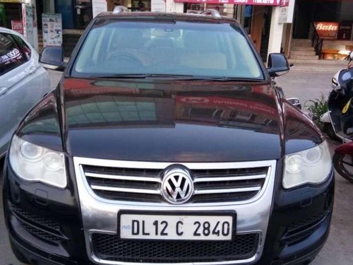 Volkswagen Touareg 2010 AT for sale 