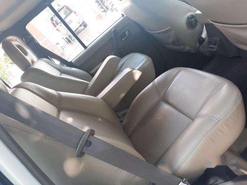 Mitsubishi Pajero SFX 2.8, 2011, Diesel MT for sale 