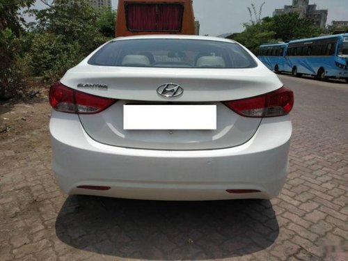 Used Hyundai Elantra CRDi S MT car at low price