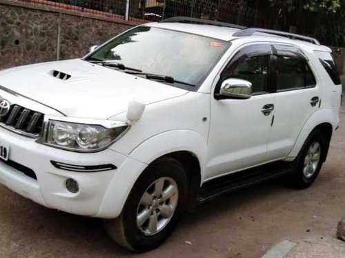 Used 2011 Toyota Fortuner 4x4 MT for sale 