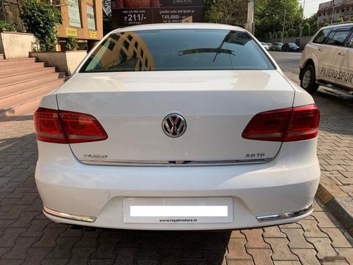 Used Volkswagen Passat 2.0 TDI AT Highline 2012 for sale