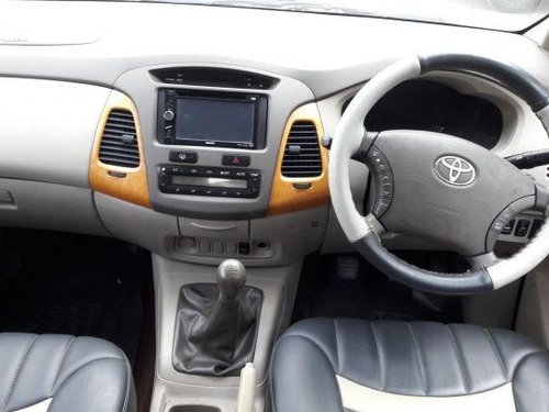 Toyota Innova 2.5 VX 7 STR MT for sale