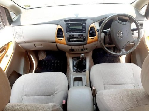 2010 Toyota Innova MT 2004-2011 for sale