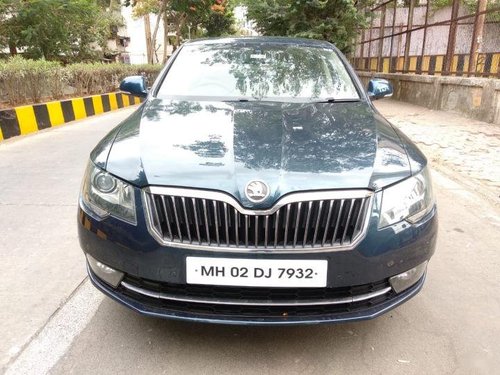 2014 Skoda Superb Elegance 1.8 TSI AT for sale at low price