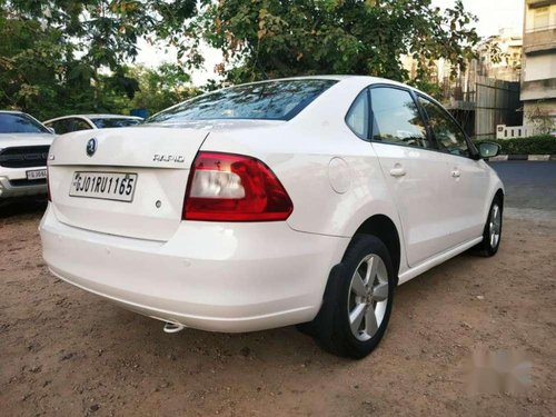 Skoda Rapid 1.5 TDI CR Ambition AT with Alloy Wheels, 2016, Diesel for sale 