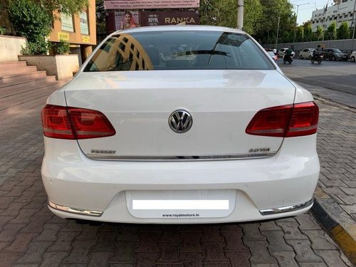 Volkswagen Passat  2.0 TDI AT Highline 2013 for sale