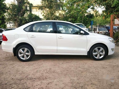 Skoda Rapid 1.5 TDI CR Ambition AT with Alloy Wheels, 2016, Diesel for sale 