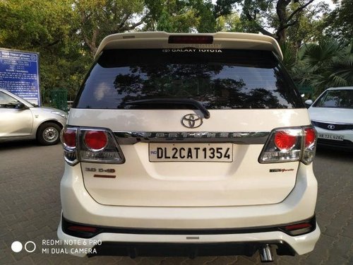 Used Toyota Fortuner 4x2 AT car at low price