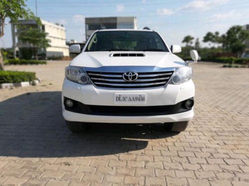 Toyota Fortuner 4x2 AT 2013 for sale