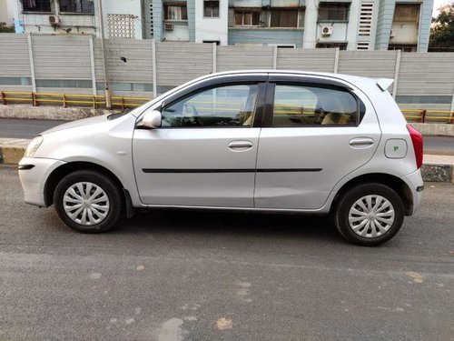 Toyota Etios Liva G MT 2011 for sale