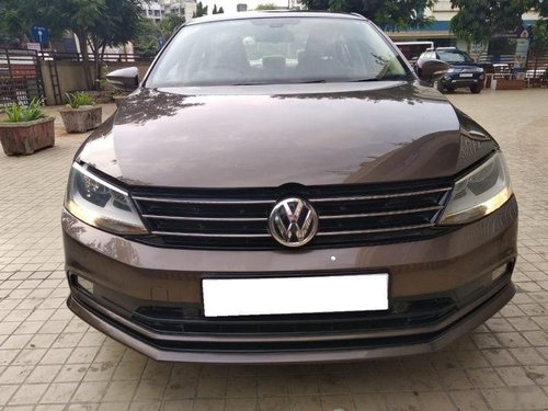 Used Volkswagen Jetta MT 2013-2015 car at low price