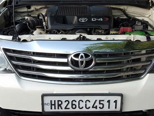 2013 Toyota Fortuner 4x2 AT for sale at low price