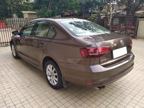 Used Volkswagen Jetta MT 2013-2015 car at low price