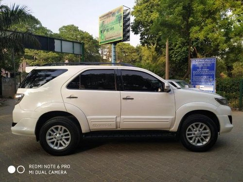 Used Toyota Fortuner 4x2 AT car at low price