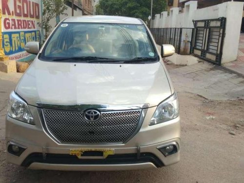 Used Toyota Innova car 2015 MT for sale  at low price