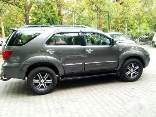 Toyota Fortuner 2010 MT for sale 