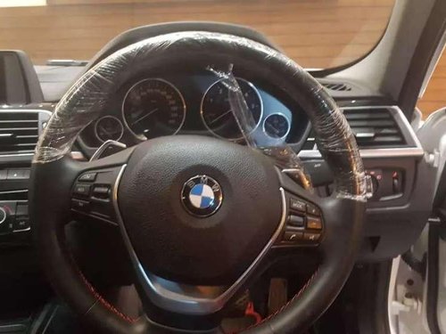Used BMW 2 Series AT car at low price